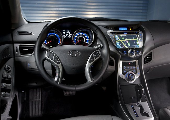 Названы комплектации для нового Hyundai Elantra 2011