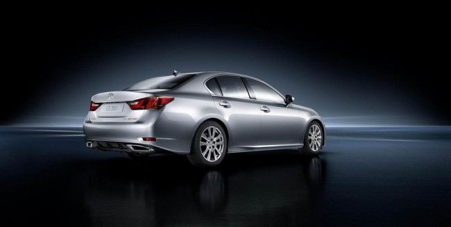 Новый Lexus GS 2012 представили официально