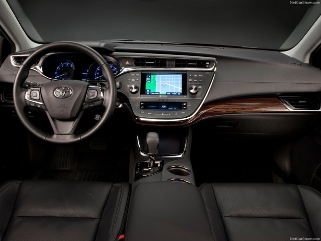 Toyota Avalon 2013 - фото, цена, характеристики новой Тойота Авалон 2012