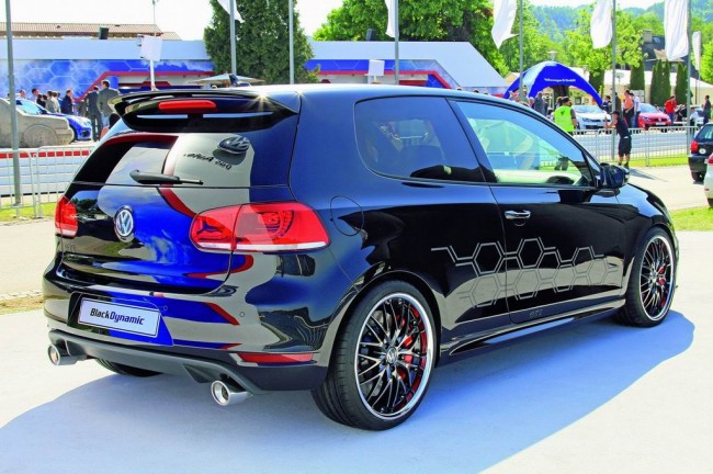Volkswagen представил Golf GTI Black Dynamic Concept