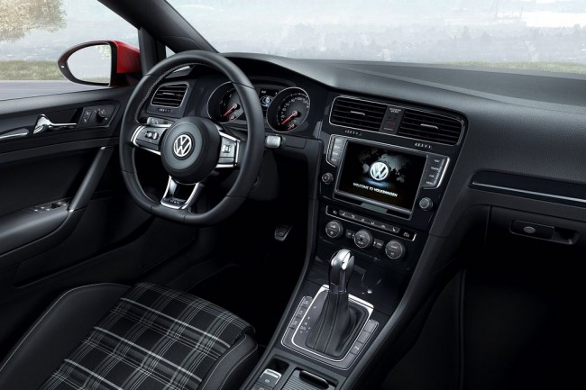 Volkswagen Golf 7 GDI - фото, цена, характеристики