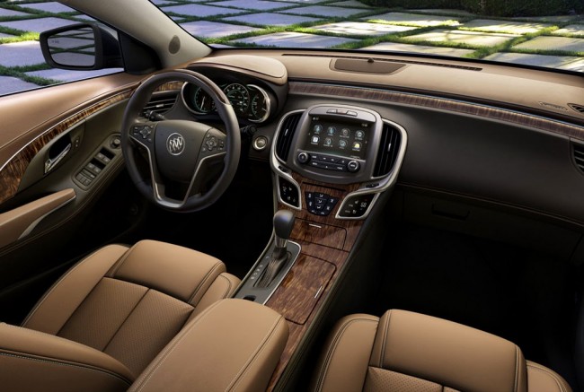 Buick LaCrosse 2014 - фото, цена, характеристики обновленного Бьюик Ла Кросс