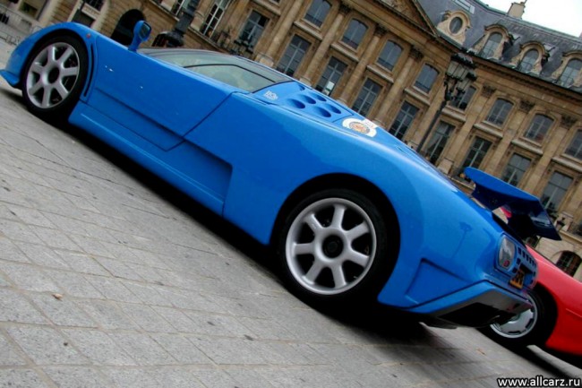 Bugatti EB110 - цена, фото, видео, характеристики Бугатти ЕБ 110 и EB110 SS